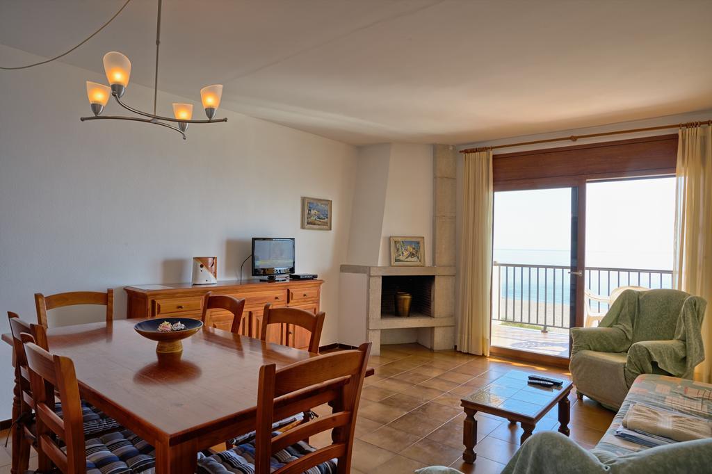 Apartaments Les Dunes Pals Szoba fotó